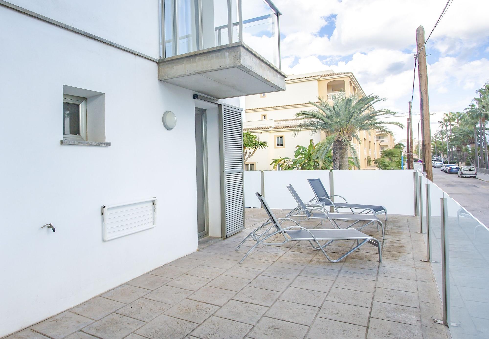 Marins Suites - Adults Only Hotel Cala Millor  Exterior photo